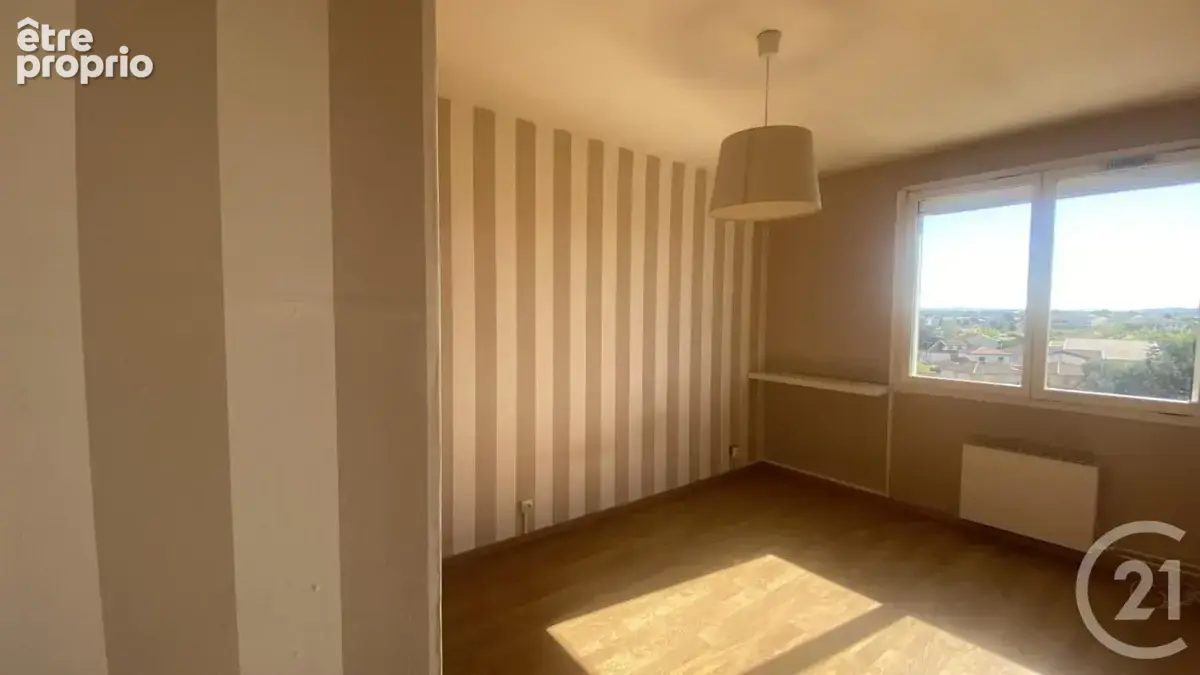 Appartement 4 pièces 77 m² à vendre à Corbas (69960) - photo 8