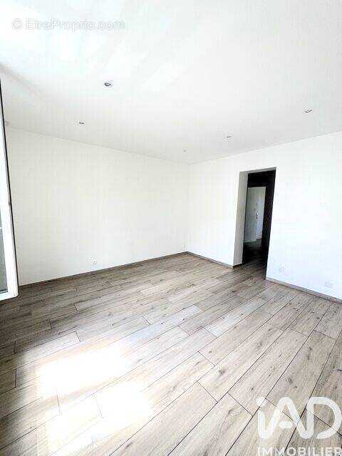 Photo 1 - Appartement à LE RAINCY