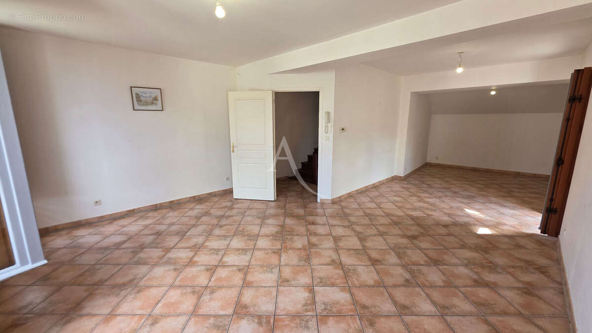 Charmant appartement de caractère au coeur du centre historique de Selles-sur-Cher - photo 8