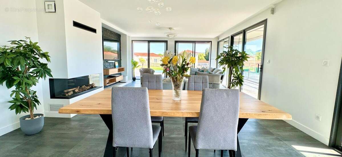 Photo 6 - Maison à ORCET