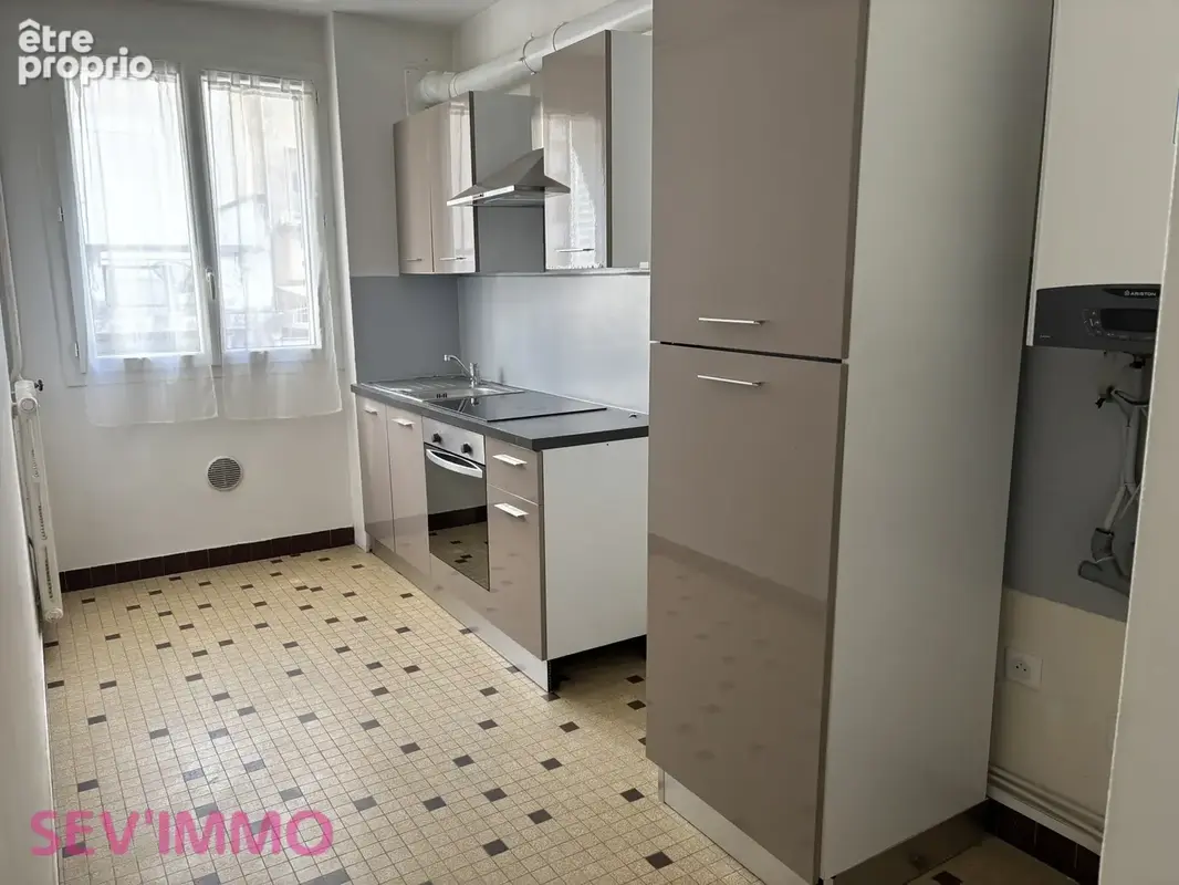 Idéalement situé - photo 2