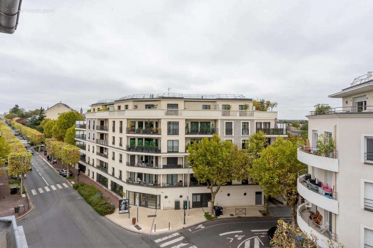 Appartement à LE PERREUX-SUR-MARNE