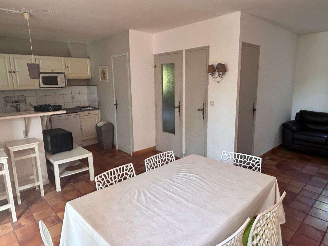 Maison à VAISON-LA-ROMAINE