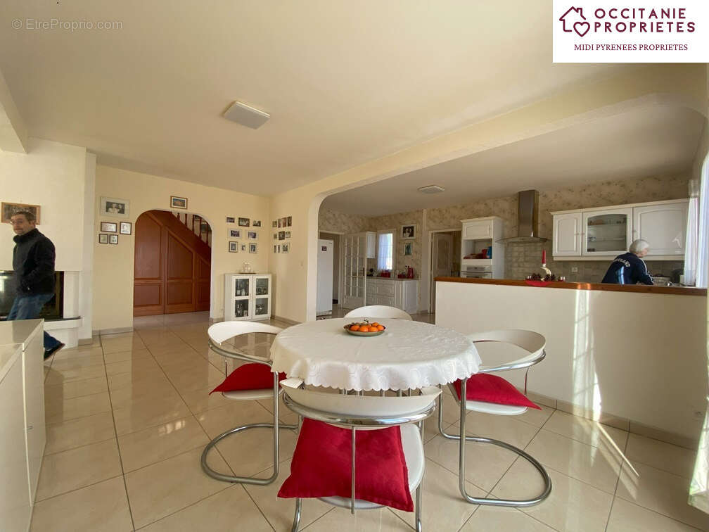 Maison à FRONTIGNAN-SAVES