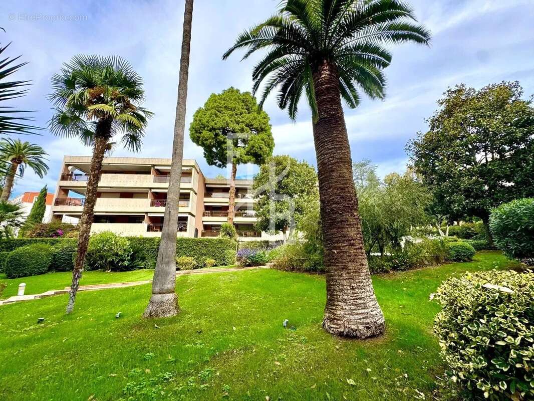 Appartement à CANNES