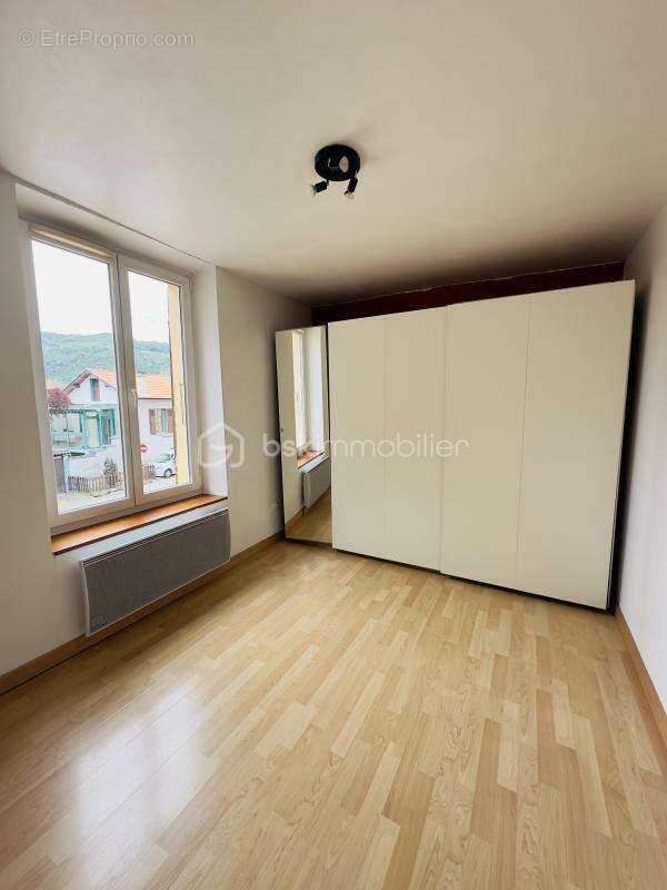 Appartement t4 lumineux - proche commodites - photo 8