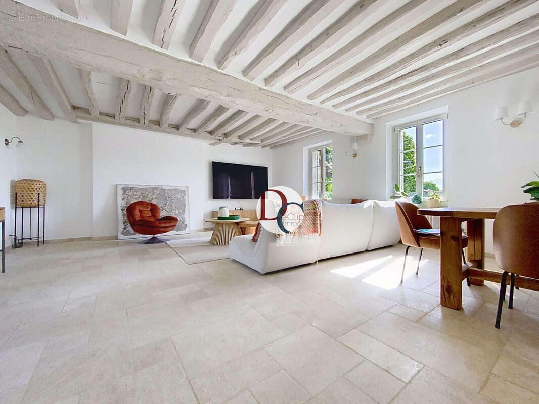 Maison 240 m² à Senlis  - photo 5