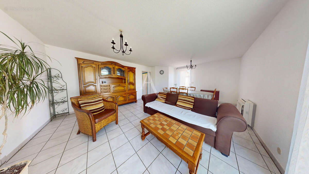 Maison à MONDONVILLE