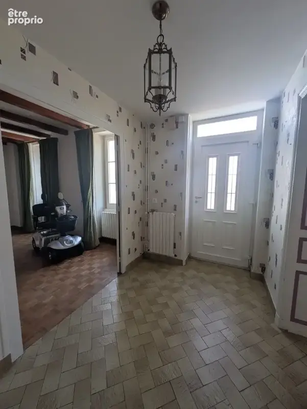 Charmante maison charentaise d'environ 145 m2 avec 4 chambres-dépendances et grenier aménageable - photo 4