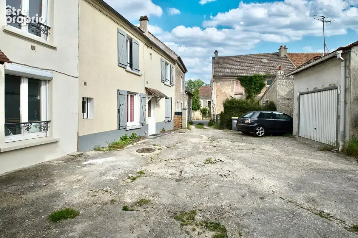 Maison à THIEUX