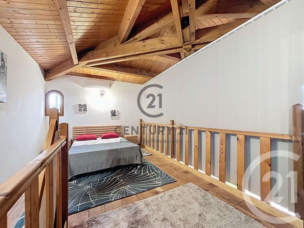 Maison à CASES-DE-PENE