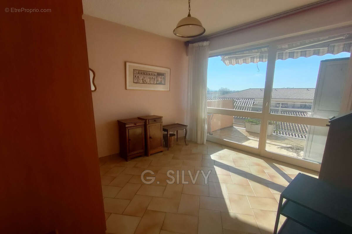 Appartement à ORANGE
