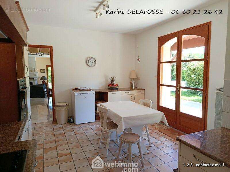 Maison 176 m² à Nesmy  - photo 124