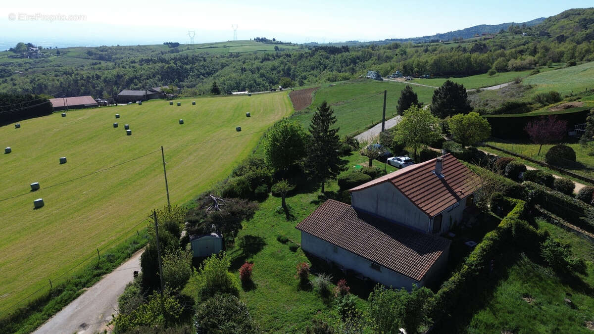 Maison à PLATS