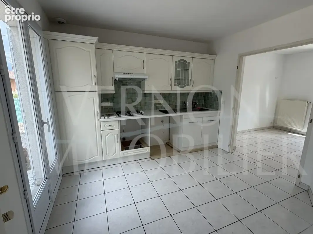 Maison 6 pièces 178 m² à vendre à Vernon (27200) - photo 3