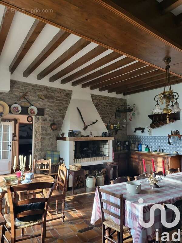 Maison 250 m² à Briord  - photo 9