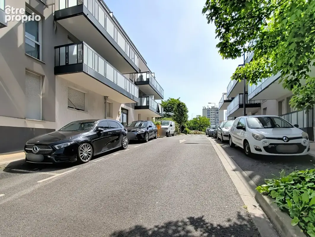 Appartement - F2 - VILLIERS LE BEL -Idéal investisseur - photo 7