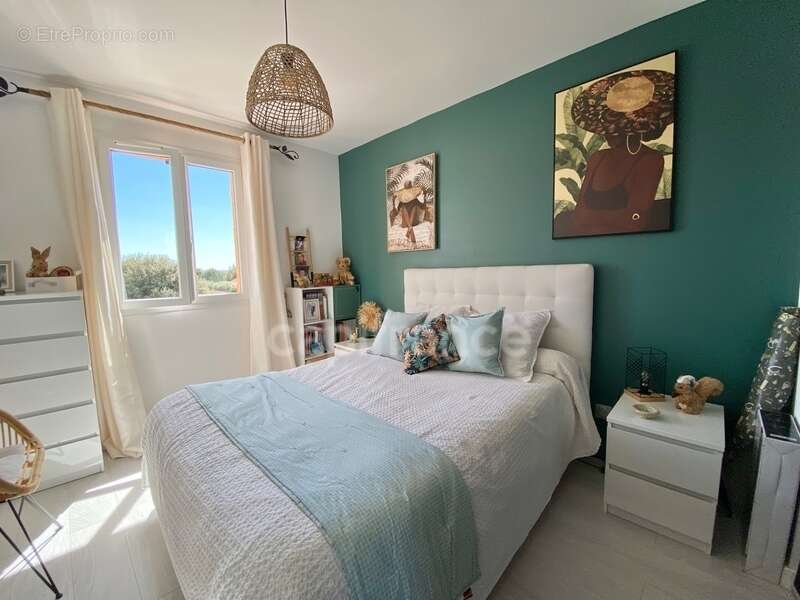 Maison à vendre 5 minutes d’Uzès : Villa lumineuse T5 116 m2 avec piscine, garage, terrain 1200m2 - photo 20