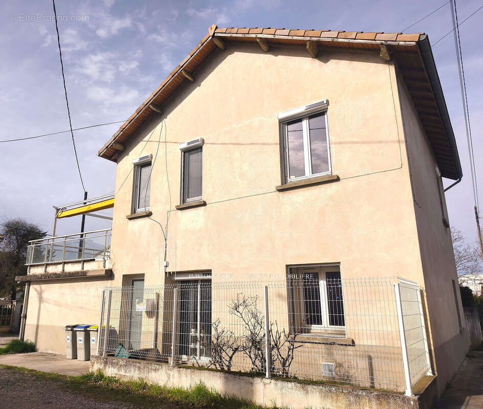 Maison à ROMANS-SUR-ISERE