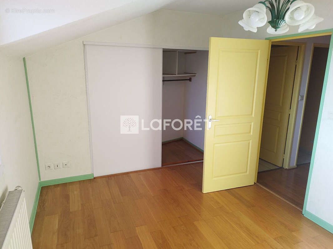 Appartement à BAVILLIERS