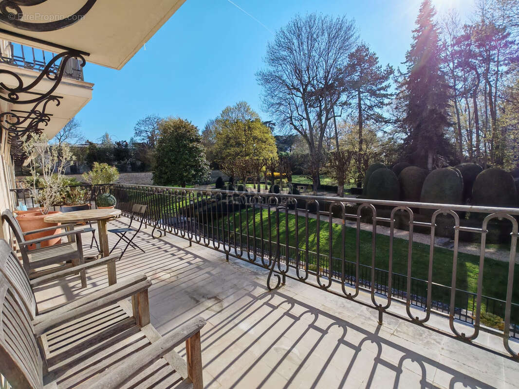Appartement à VERSAILLES