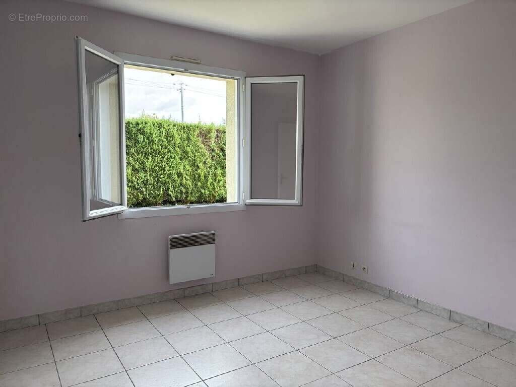 Maison à FOURQUES-SUR-GARONNE