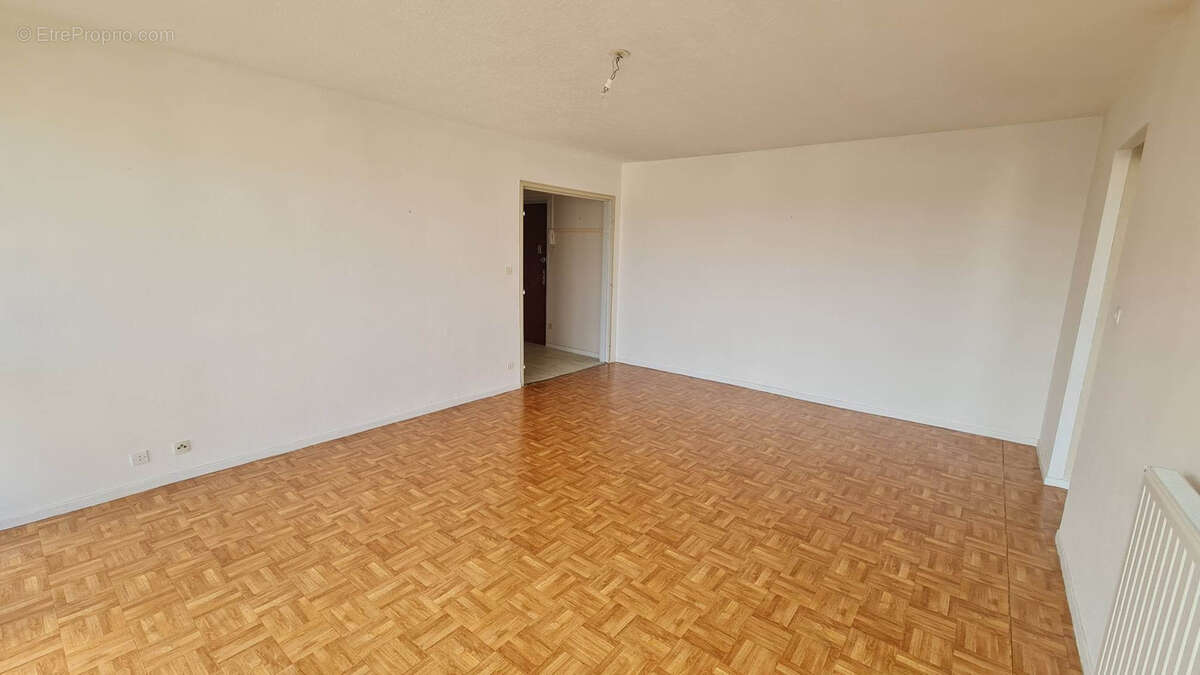 Appartement à CARMAUX