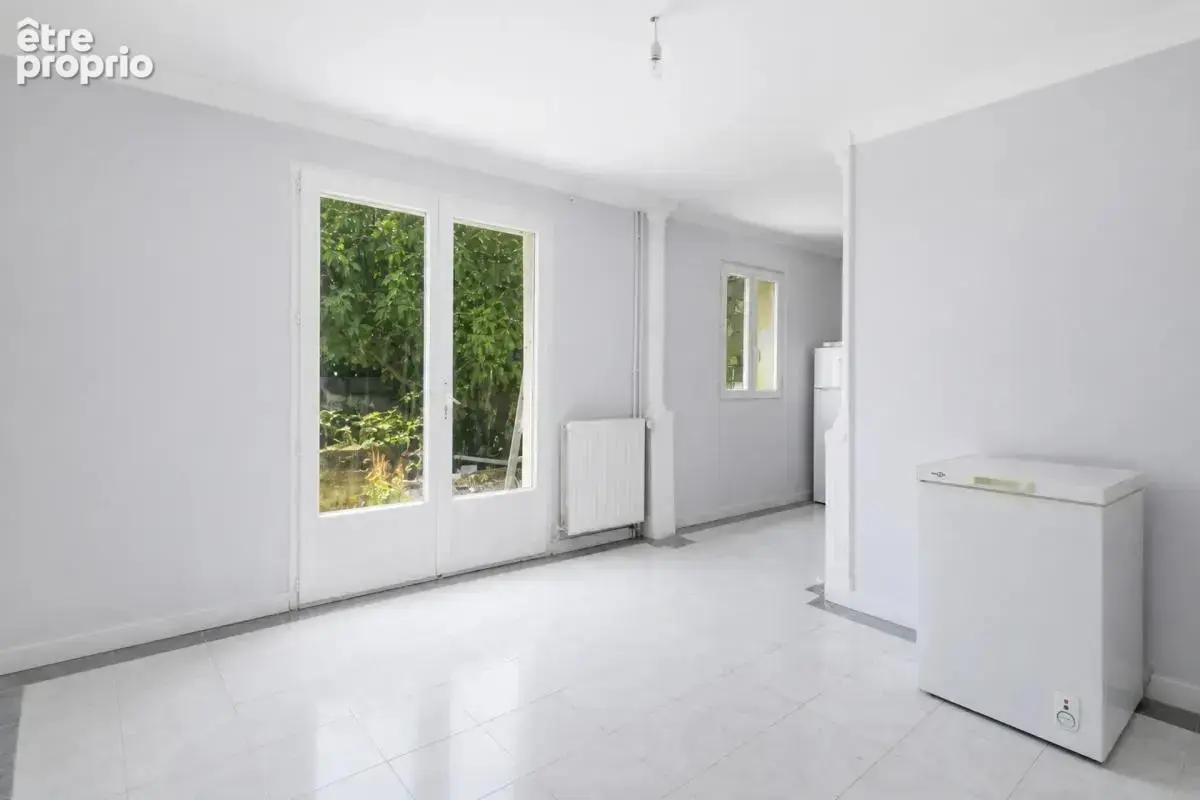 Maison de 6 pièces de 149 m² à Villepinte - photo 7