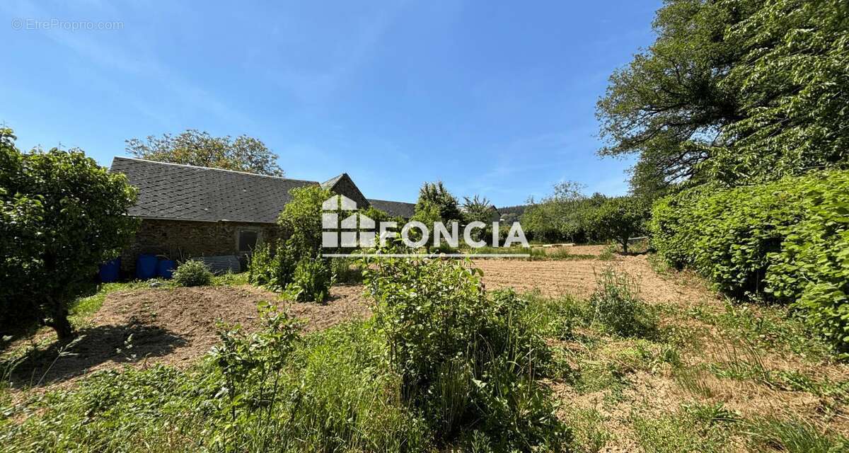 Maison à SILLE-LE-GUILLAUME