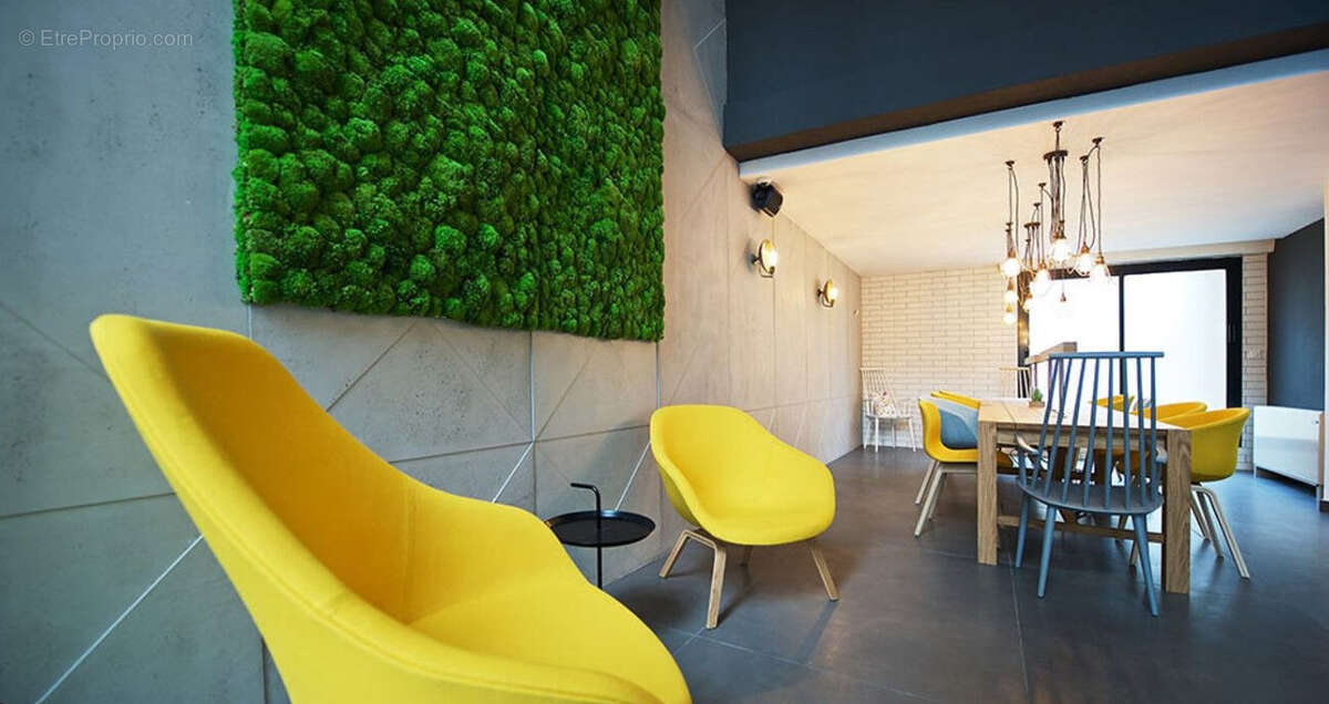 Appartement à MARSEILLE-1E