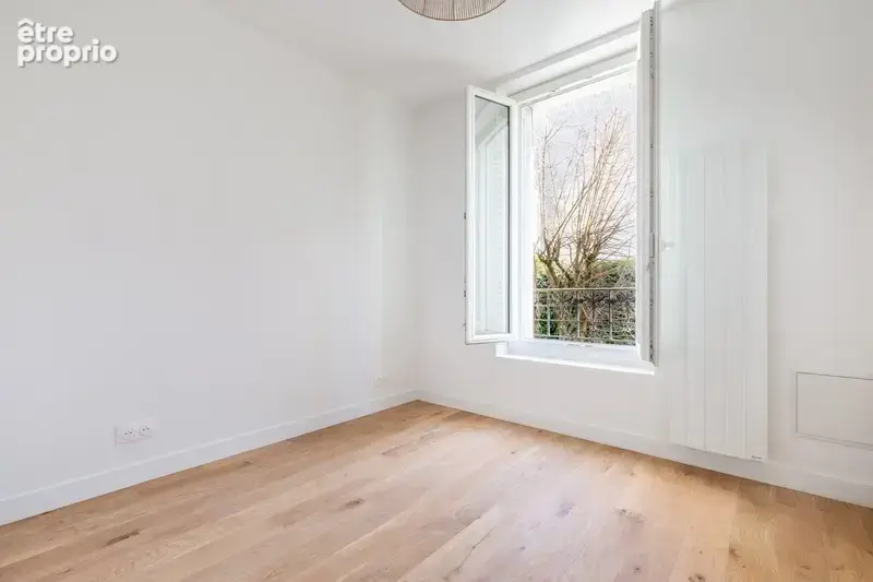 -92120 - montrouge - maison de ville /duplex - 6 piéces - 4 chambres - av de la republique - métro ligne 4 - 2 caves - photo 4