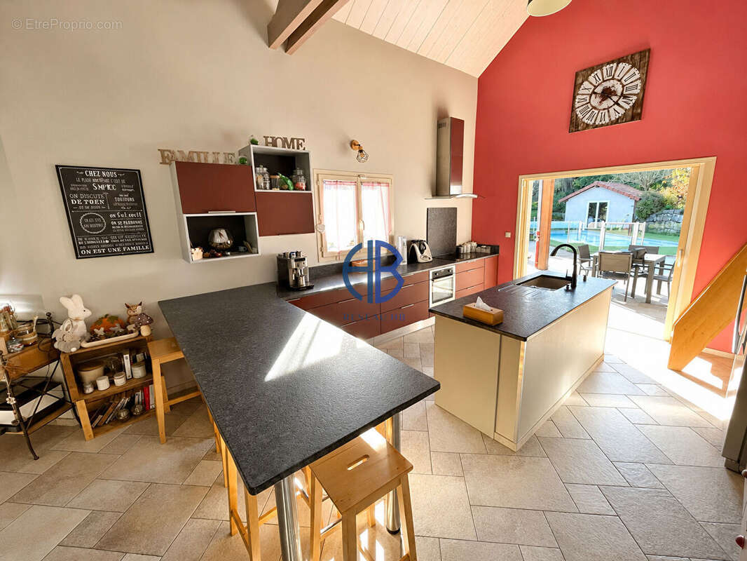 Maison à CORBELIN