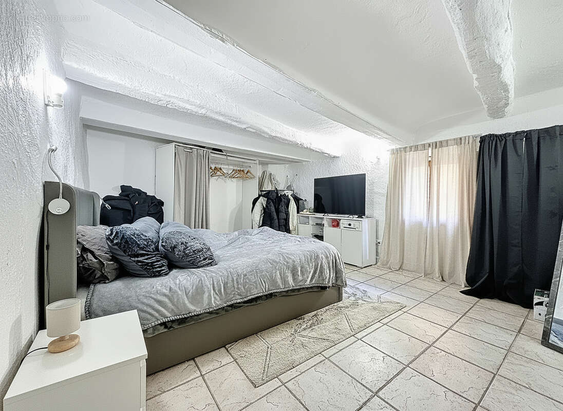 Appartement à GRASSE