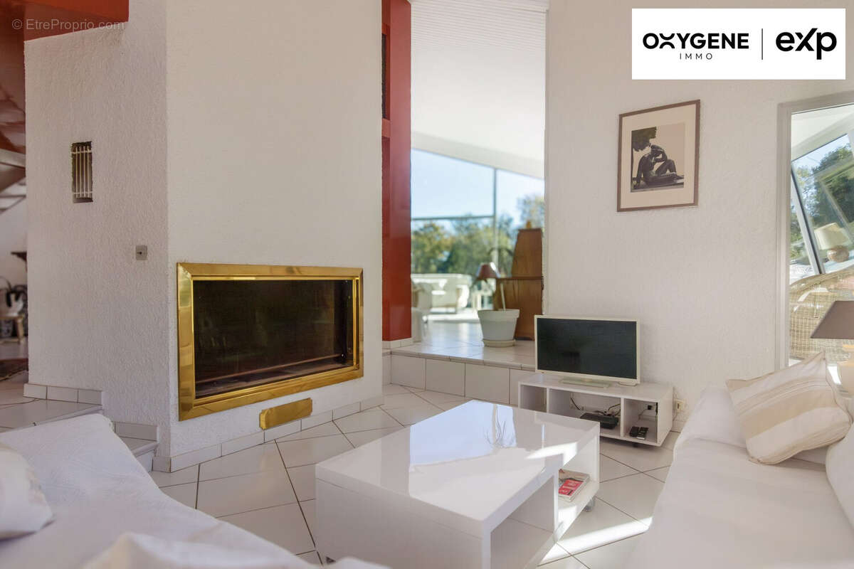 Maison à SAINT-CYPRIEN