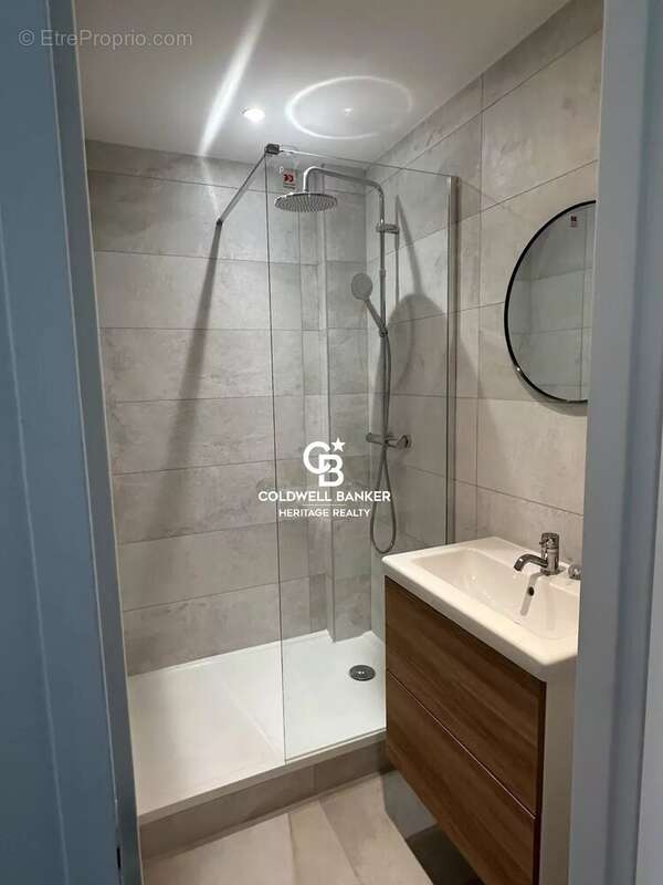 Appartement à LYON-8E