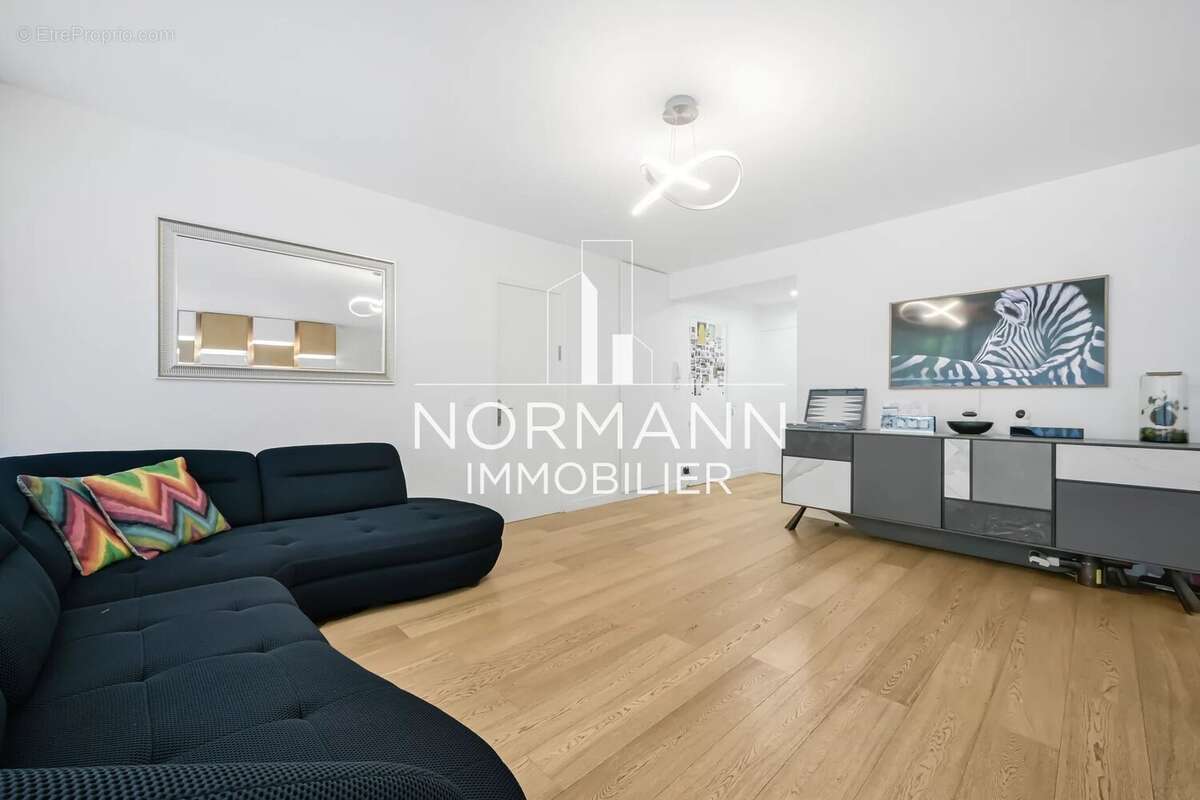 Appartement à LEVALLOIS-PERRET