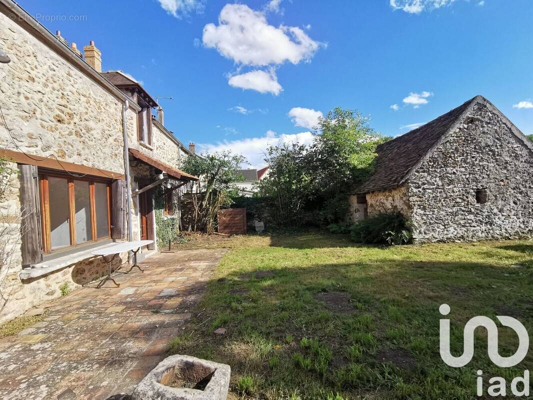 Photo 1 - Maison à LIMOURS