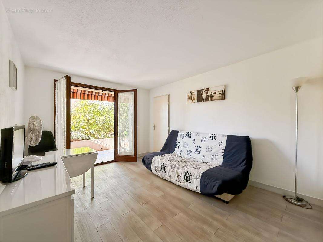 Appartement à FREJUS