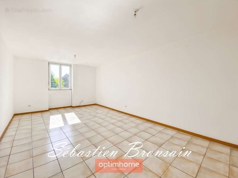 Appartement à NOGNA