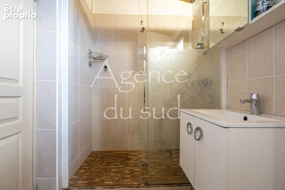Maison T4/5 - 108 m2 avec jardin, fort potentiel  - La Batarelle haute - photo 17