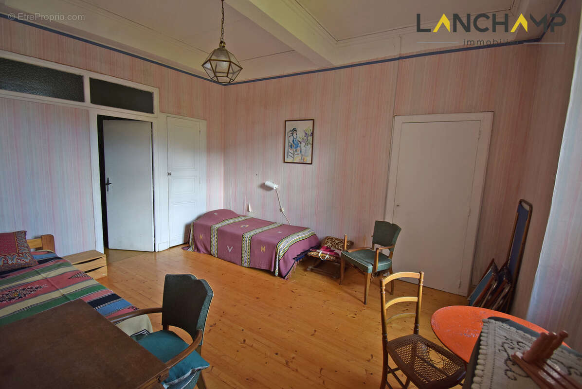 Maison à SEYSSEL