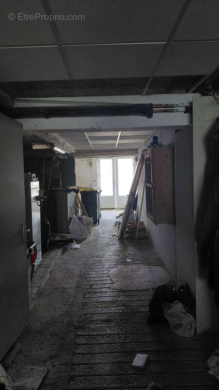 Maison à GUYANS-VENNES