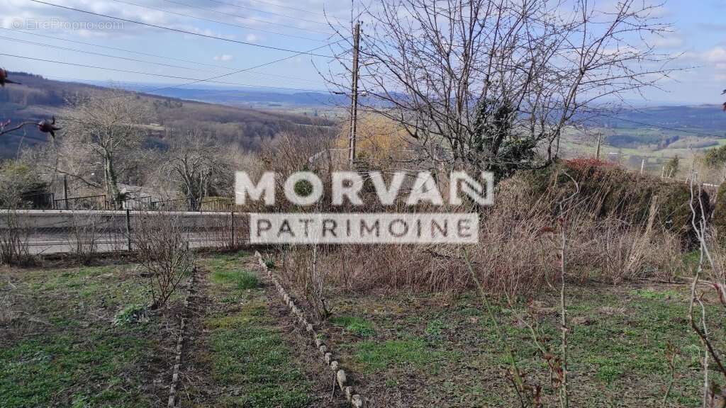 Maison à CHATEAU-CHINON(VILLE)