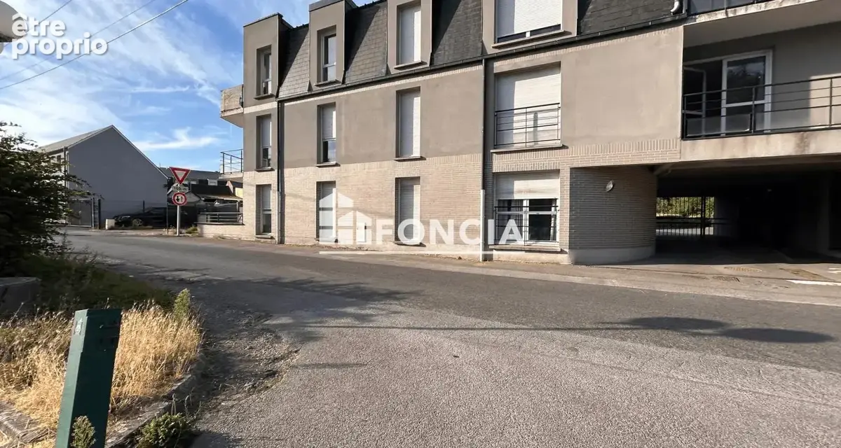 PONT-de-METZ CHU, CAMPUS SUD, appartement avec balcon et Parking - photo 3