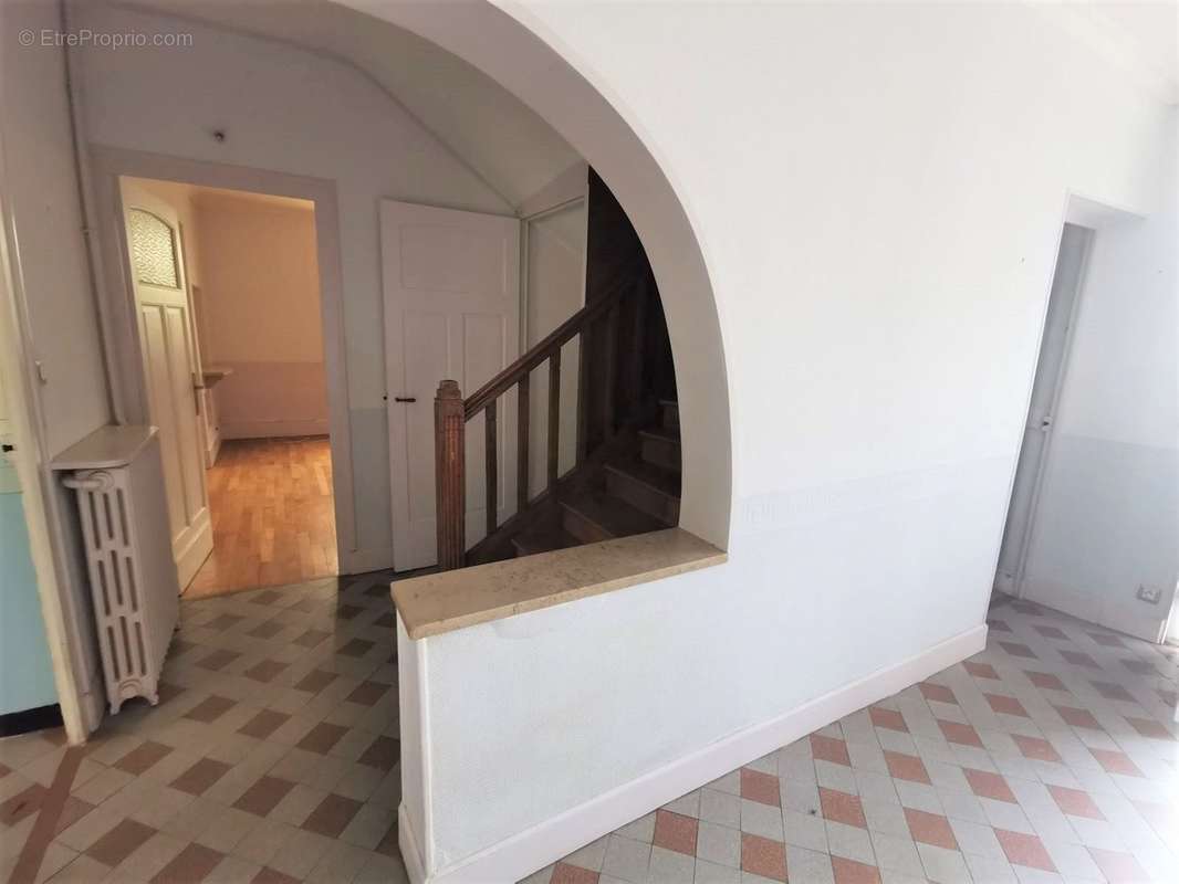 Maison à MESSIGNY-ET-VANTOUX