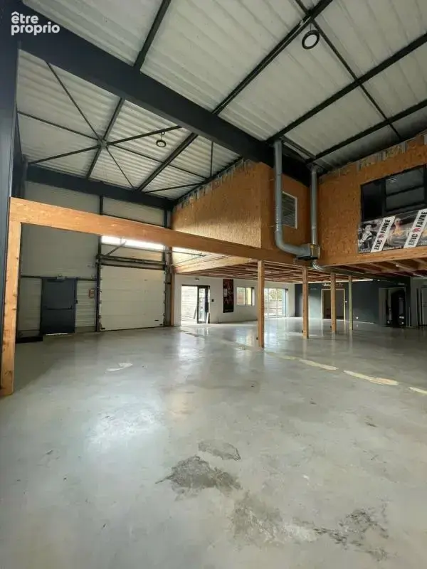 Local d'activite a vendre - photo 2