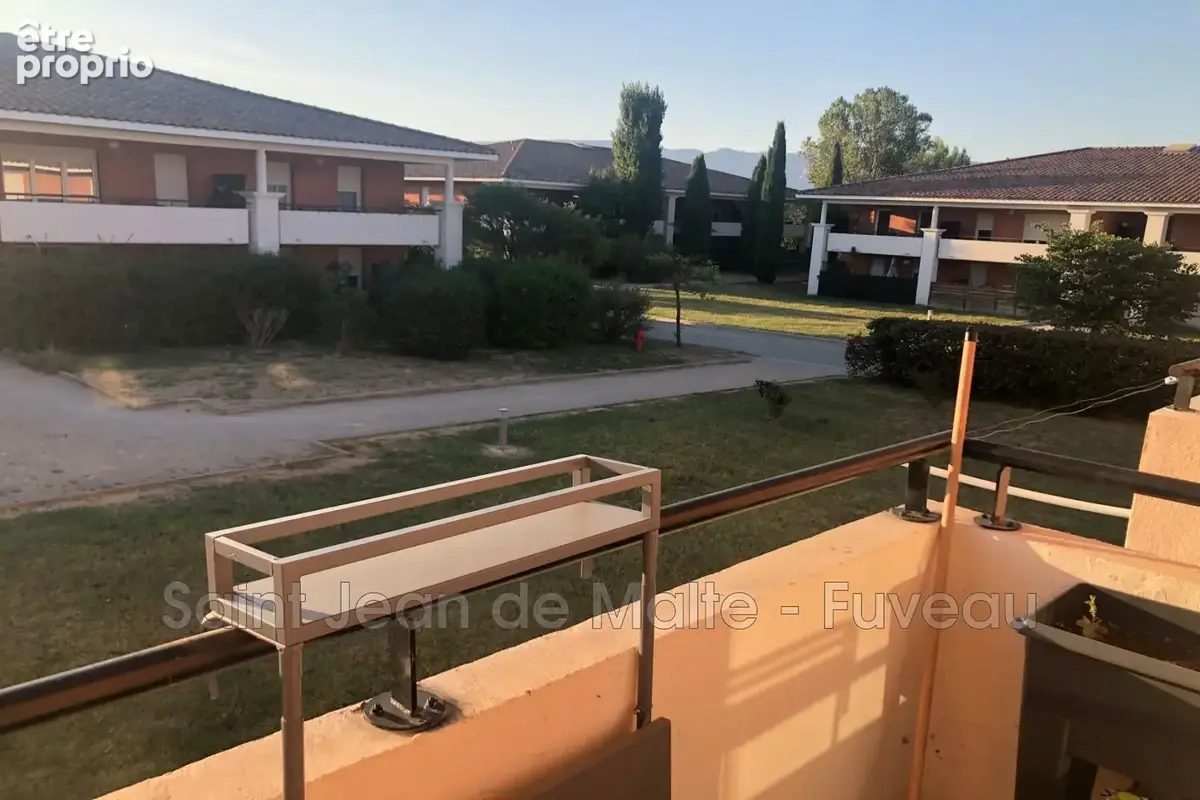 Appartement à TRETS