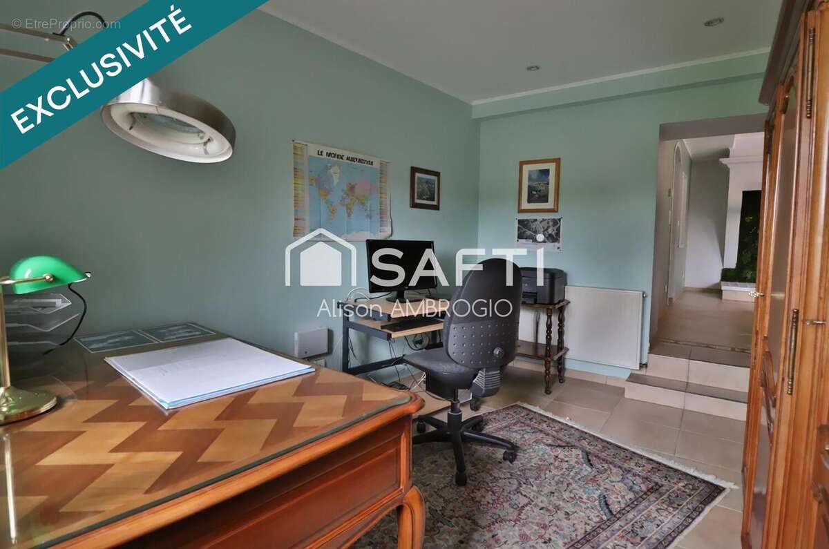 Maison 236 m² à Anderny  - photo 5