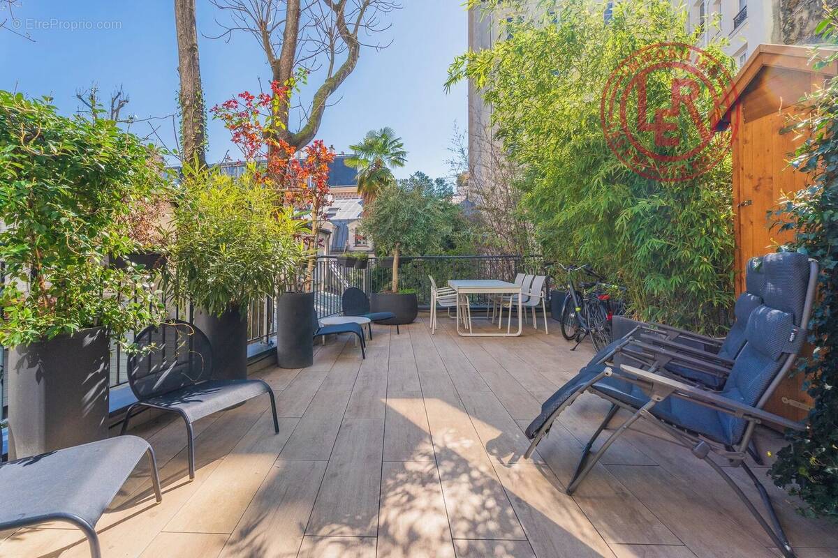 Appartement à PARIS-5E