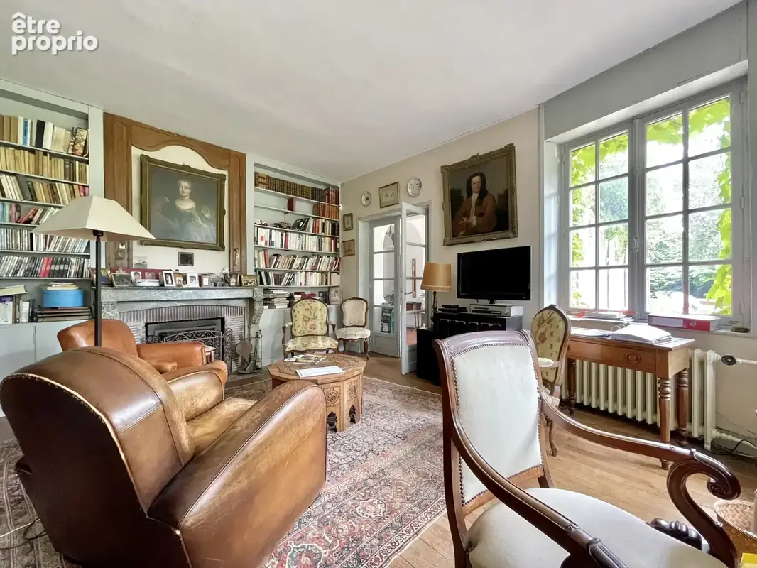 Maison Bourgeoise de 270m2 aux portes de Caen - photo 3